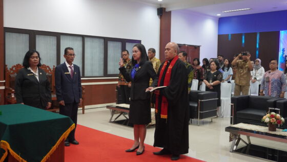 Manado, 31 Juli 2026 – Pengambilan Janji Jabatan dan Pelantikan Ibu Retzi Yosia Lewu,S.T.,M.Kom sebagai Kepala Subbagian Kepegawaian dan TI Pengadilan Tinggi Manado